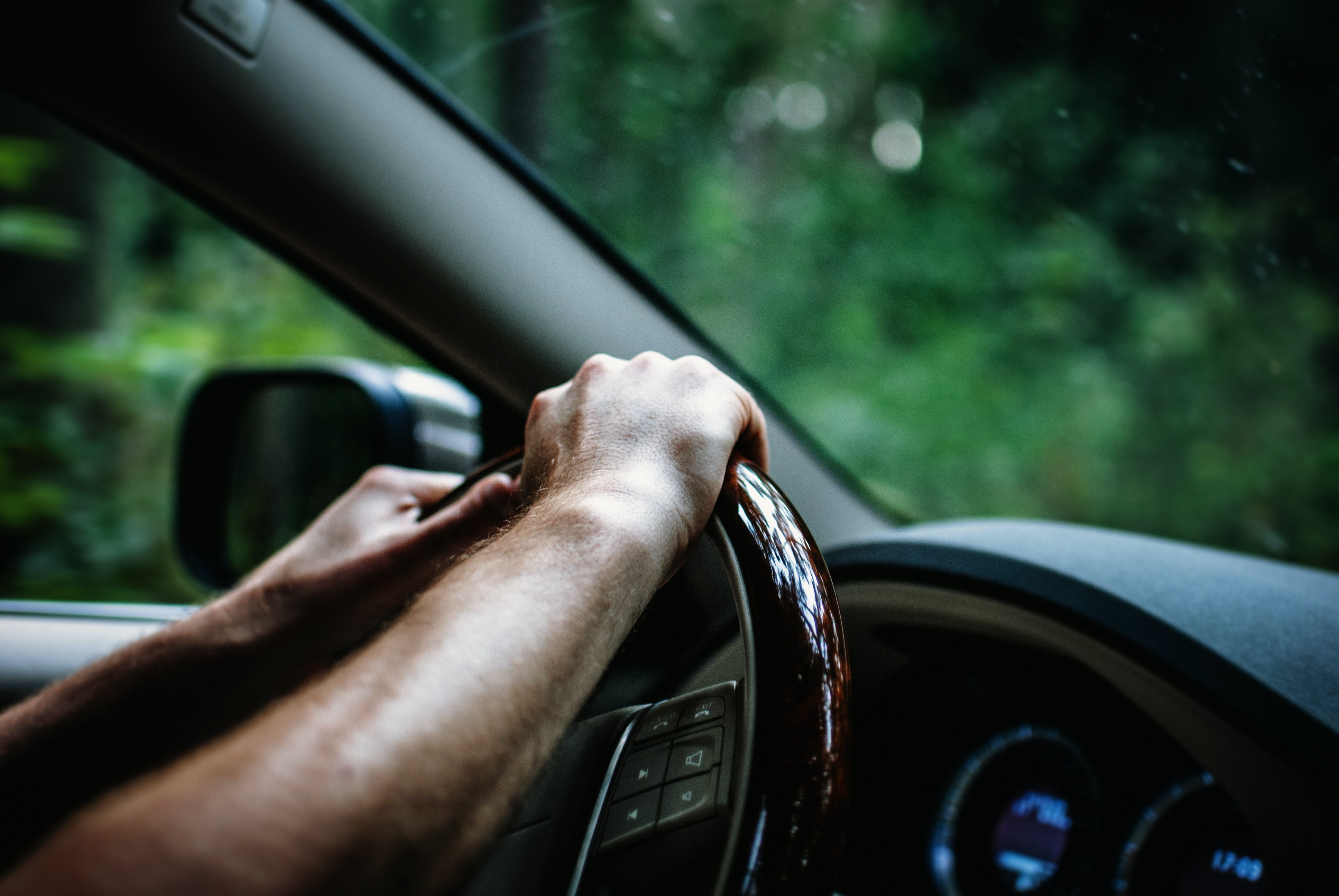 17 Common Mistakes That Shorten  Your Car’s Lifespan